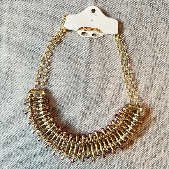 Egyptian Revival Bib Collar Necklace Opaque Red Stone Pin Cushion Necklace - Picture 7 of 13